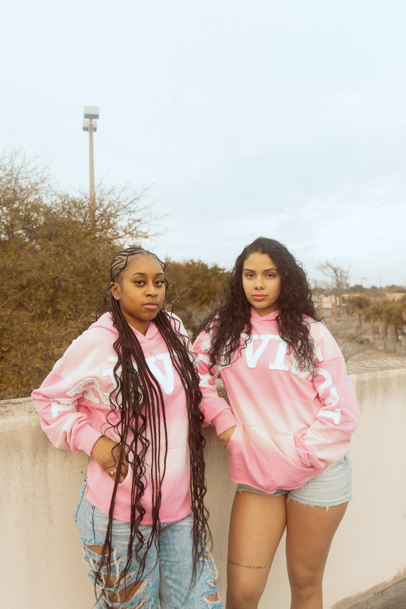 PINK OVERSIZED HOODIE